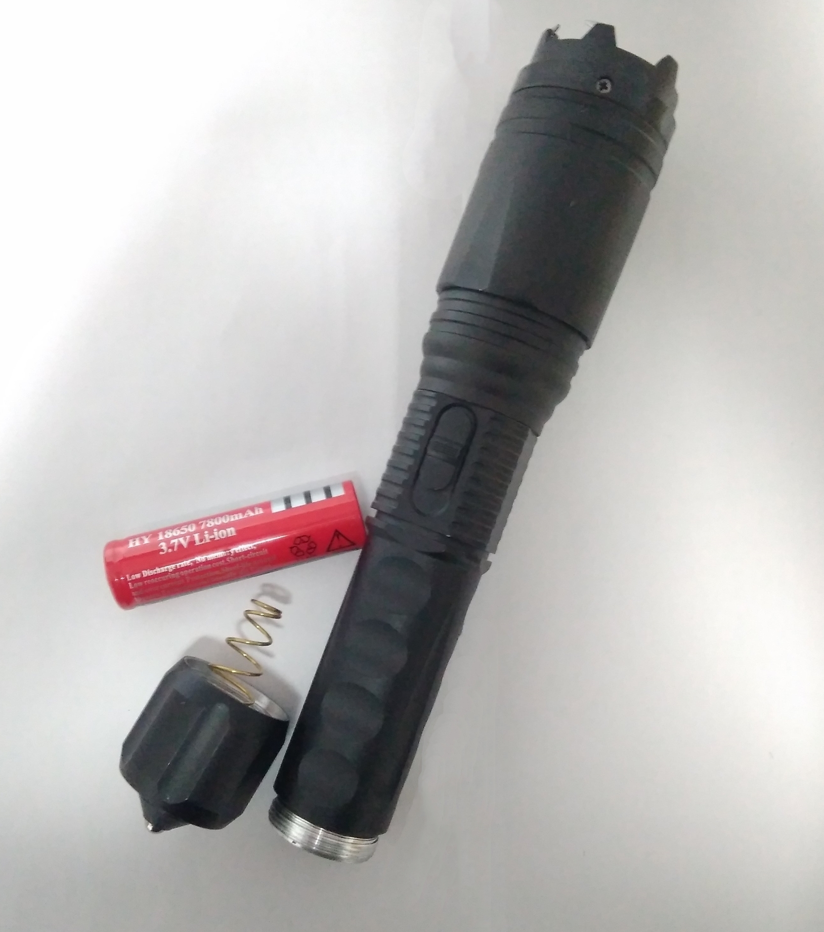 購買一款高壓電棍需要多少錢？