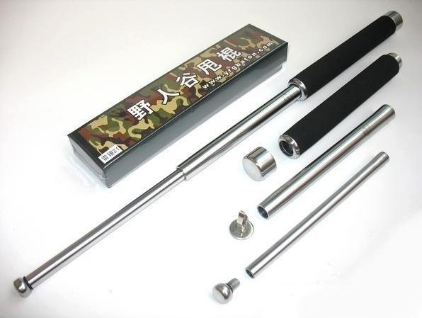 防身甩棍如何使用？